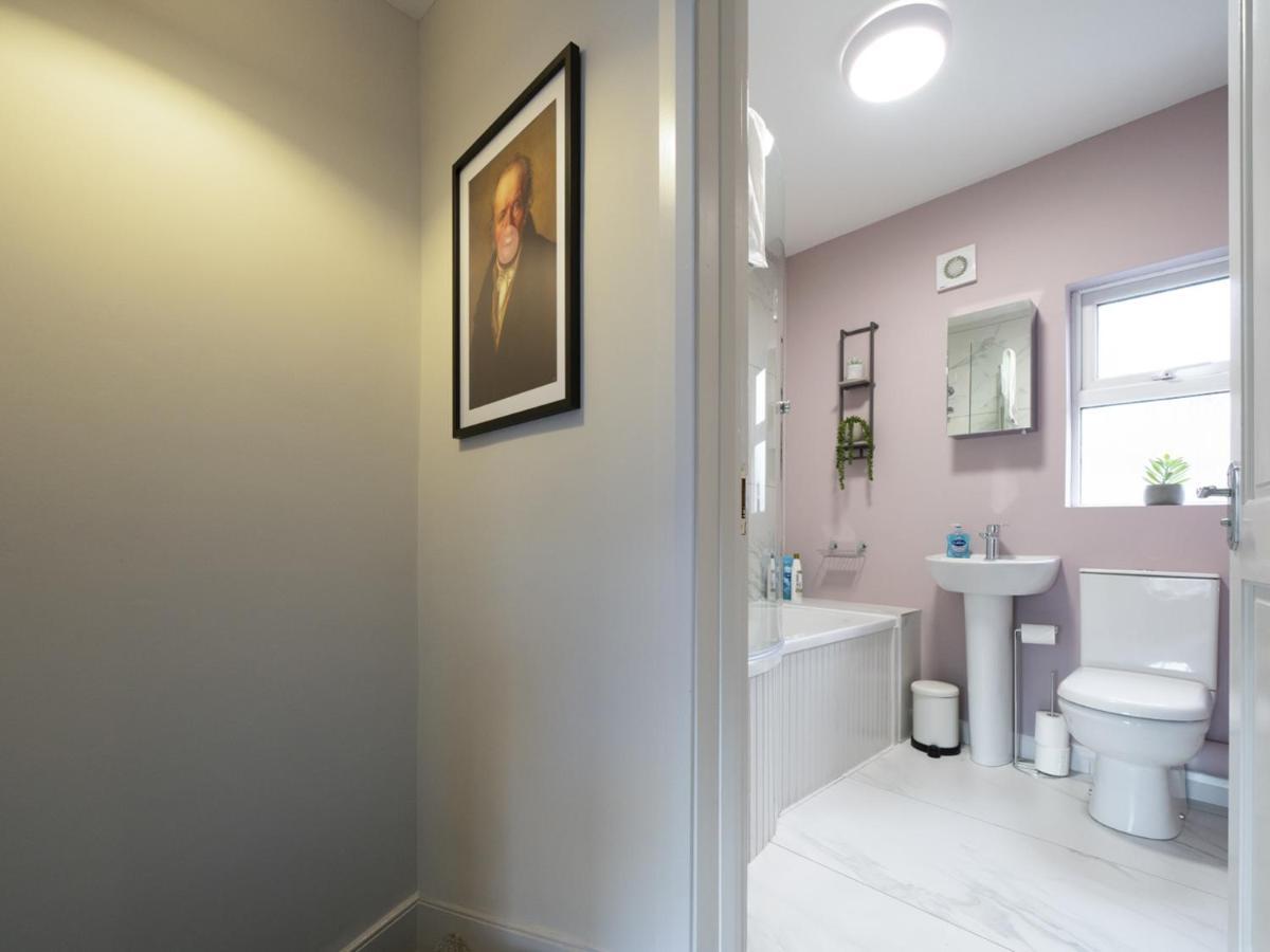 Pass The Keys 58 Lw Ave Stunning 2Br Terrace Top Location Lots Nearby Belfast Exterior photo